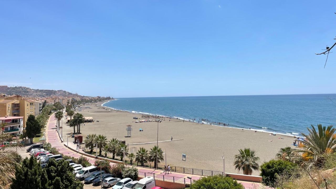 Moderno Piso De 3 Dormitorios En La Playa De Rincon De La Victoria Malaga Bagian luar foto