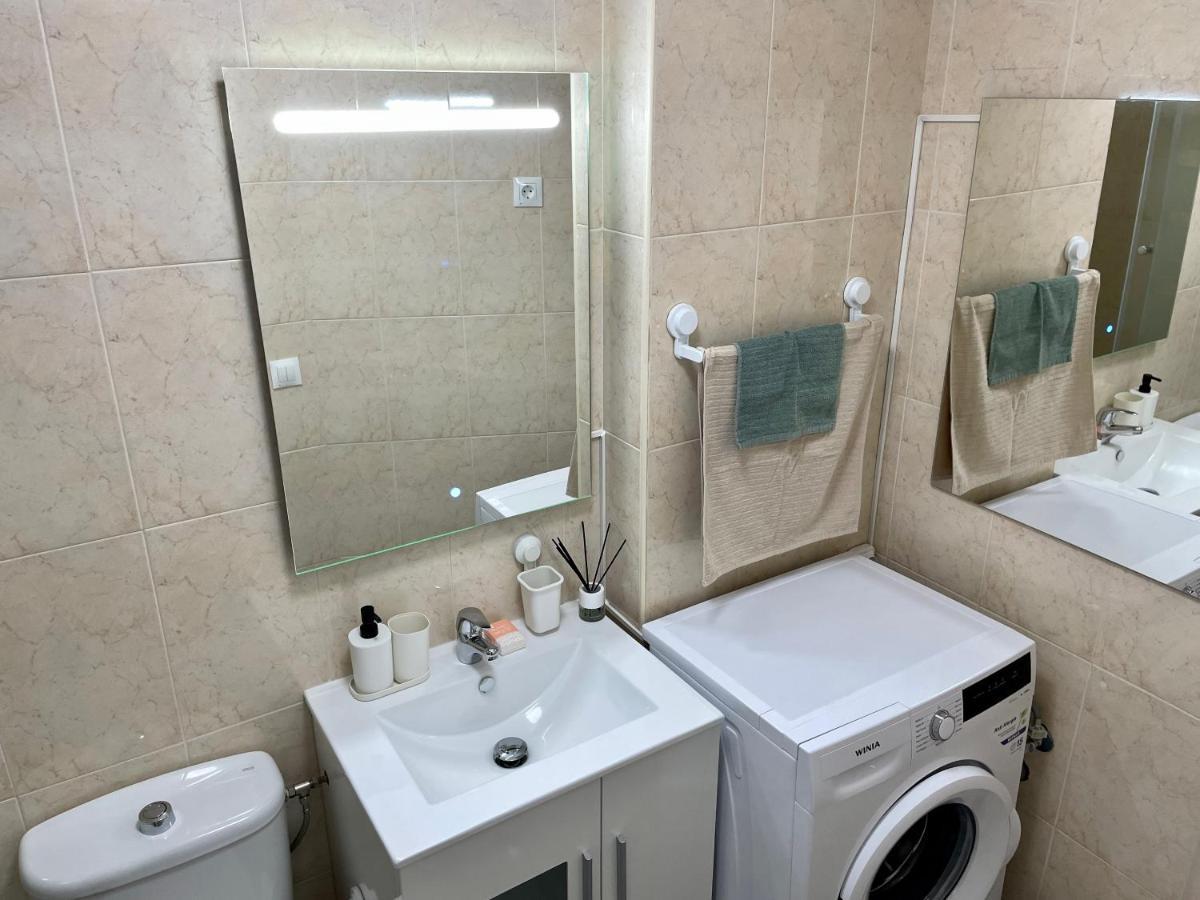 Moderno Piso De 3 Dormitorios En La Playa De Rincon De La Victoria Malaga Bagian luar foto