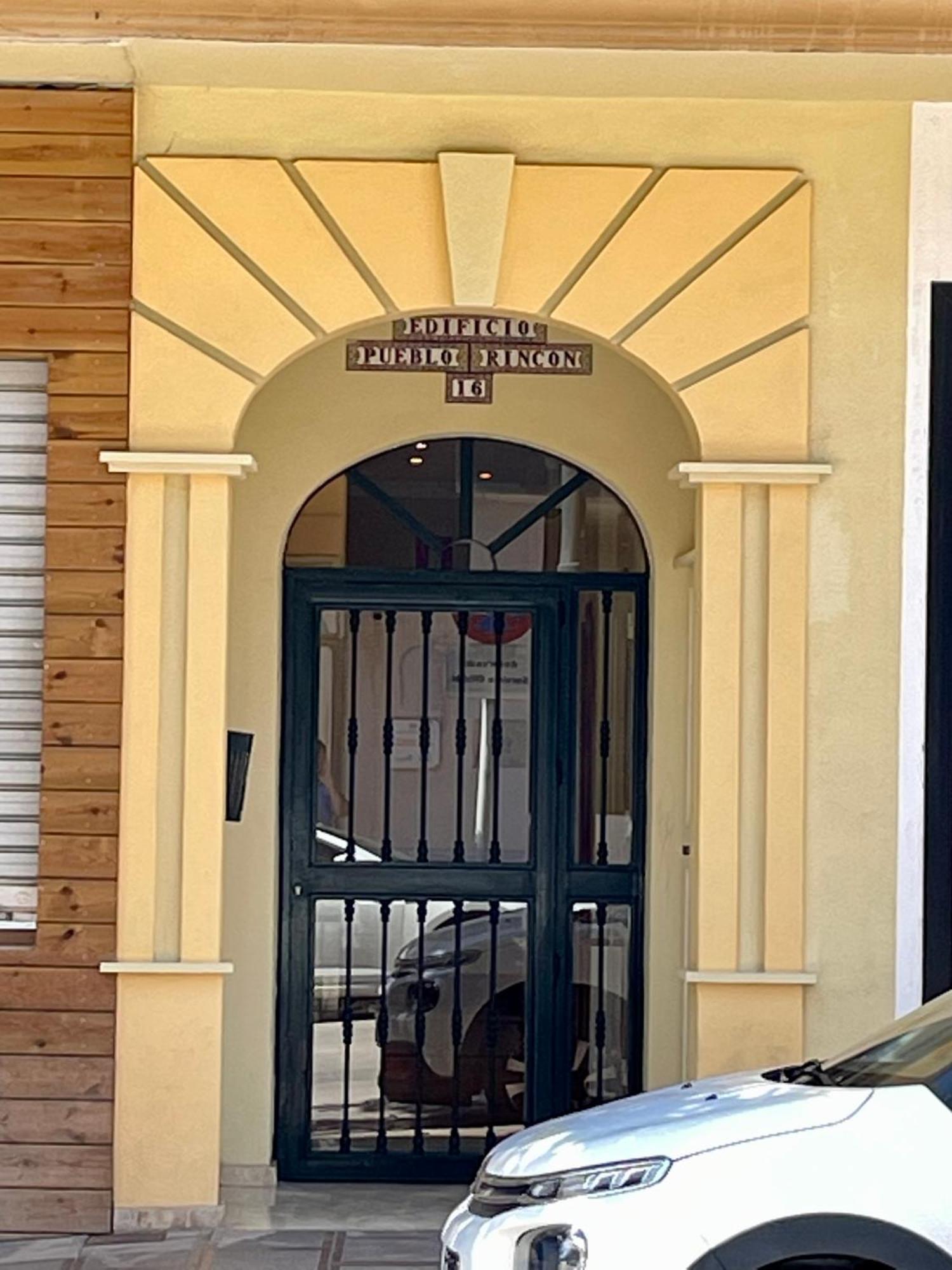 Moderno Piso De 3 Dormitorios En La Playa De Rincon De La Victoria Malaga Bagian luar foto